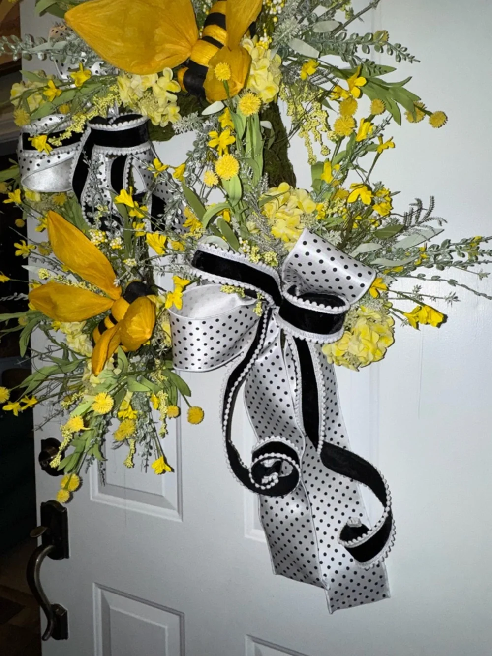 Yellow Bee Floral Wreath - Home Accents